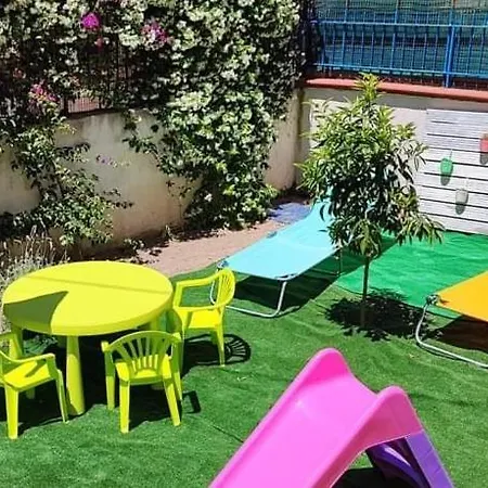 Casa Agrippina * باكولي
